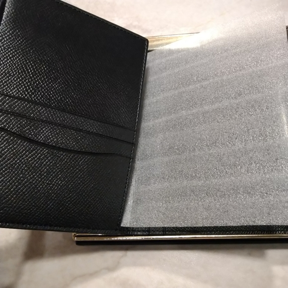 COACH Crossgrain Glitter Travel Set - Picture 4 of 8